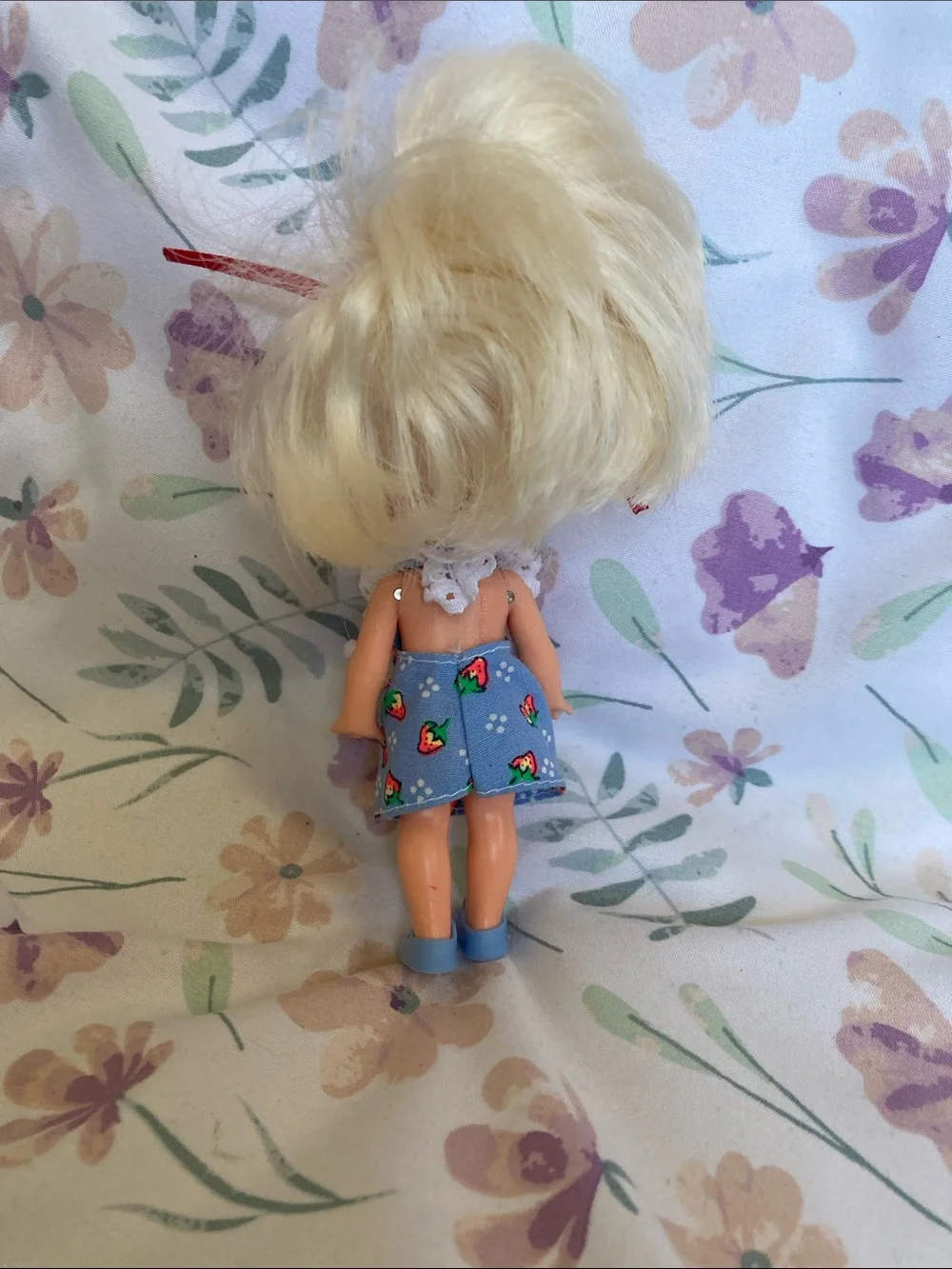 1995 Mattel Barbie Kelly Shoppin’ Fun Kelly Doll in Original Dress